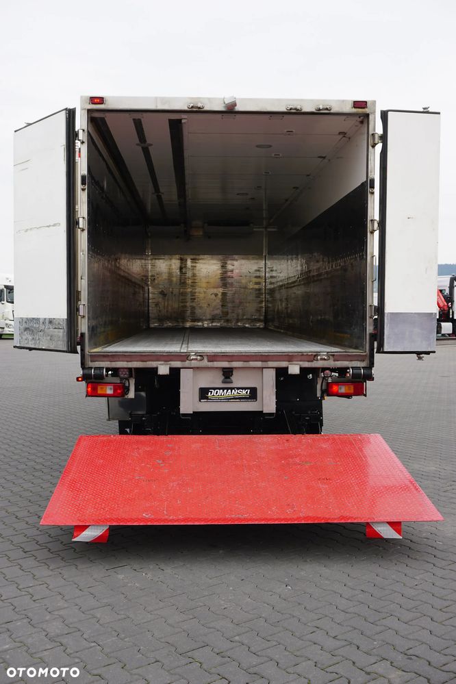 Volvo FM / 330 / E 6 / CHŁODNIA + WINDA / 23 PALETY / OŚ SKRĘTNA / DŁ 9,2 M - 10