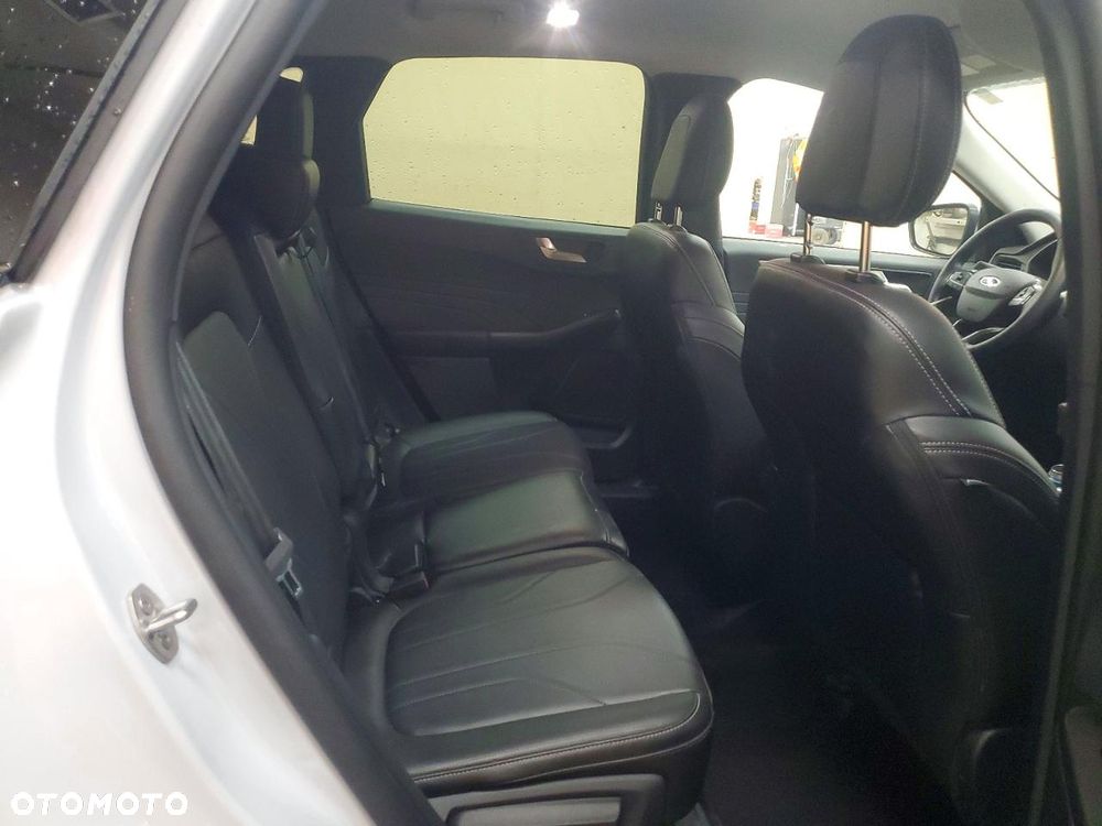 Ford Escape - 12