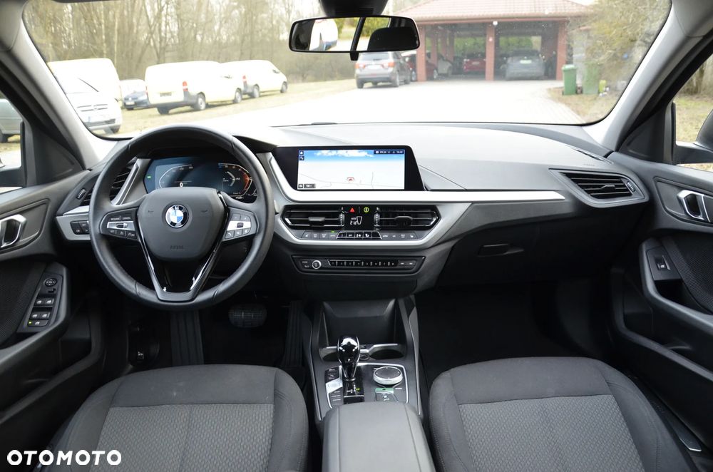 BMW Seria 1 120d Sport-Aut - 6