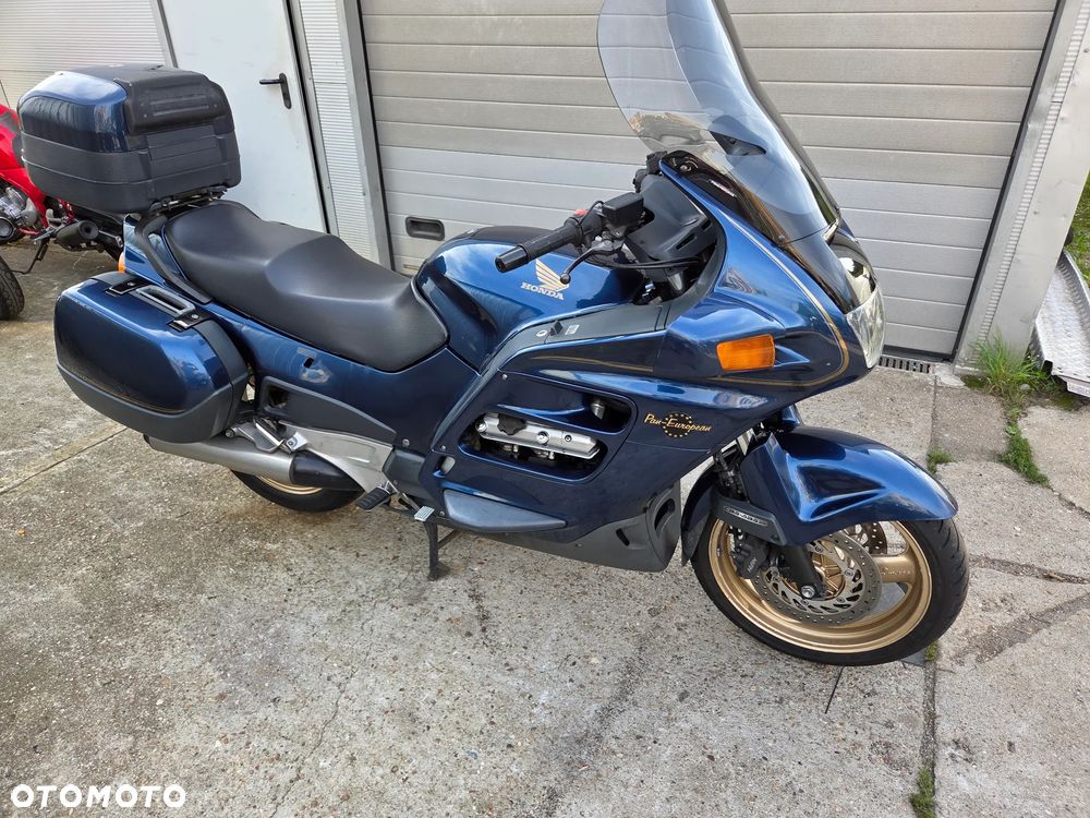 Honda ST - 2