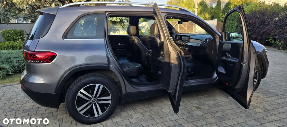 Mercedes-Benz GLB 200 d 8G-DCT AMG Line - 10
