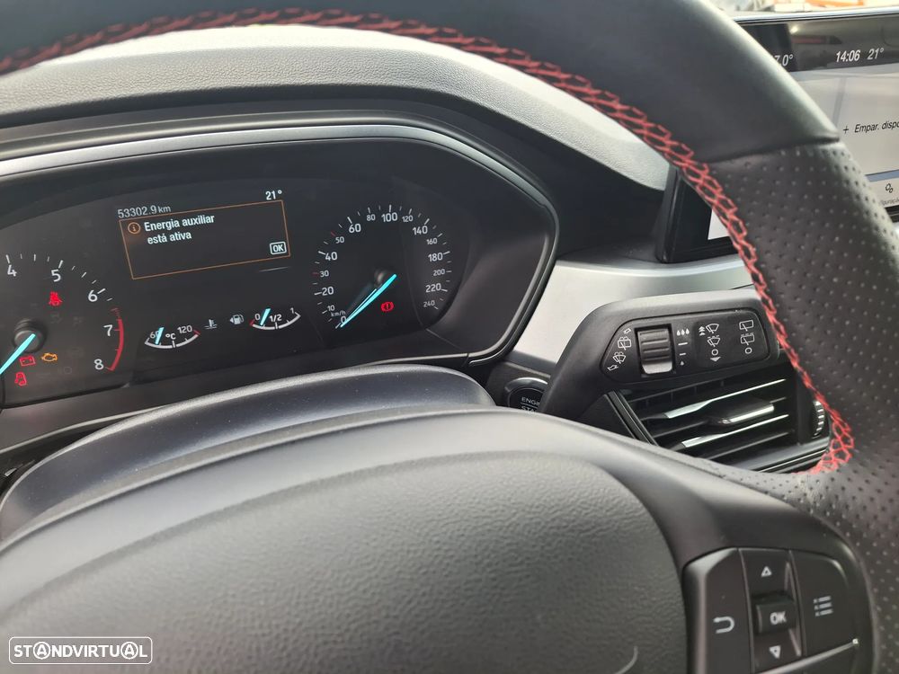 Ford Focus 1.0 EcoBoost MHEV ST-Line - 15