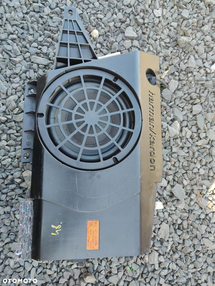 MERCEDES W211 Kombi Subwoofer Głośnik HARMAN KARDON - 2
