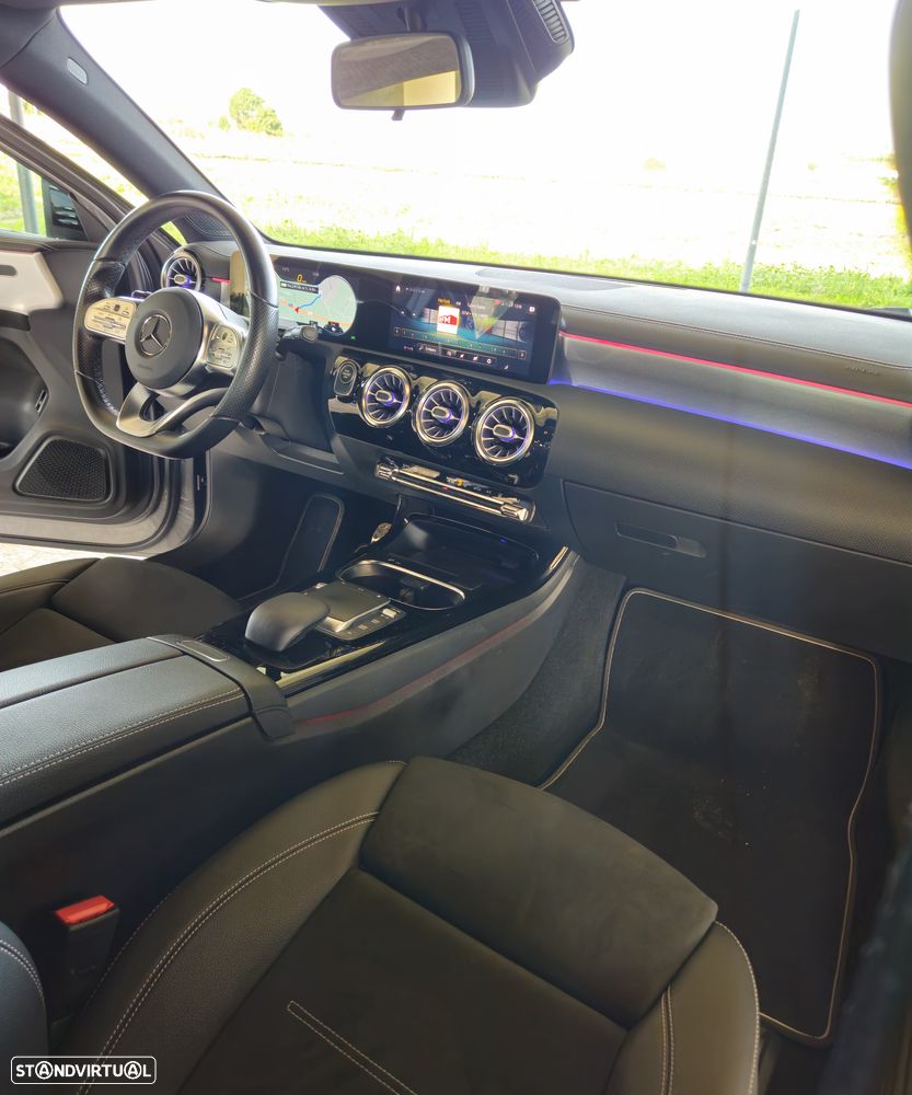 Mercedes-Benz A 250 e 8G-DCT AMG Line Advanced Plus - 21