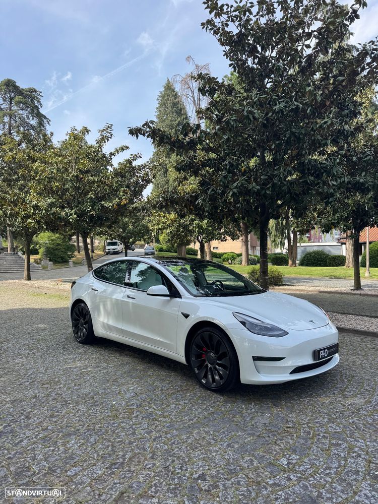 Tesla Model 3 Performance Tração Integral - 35