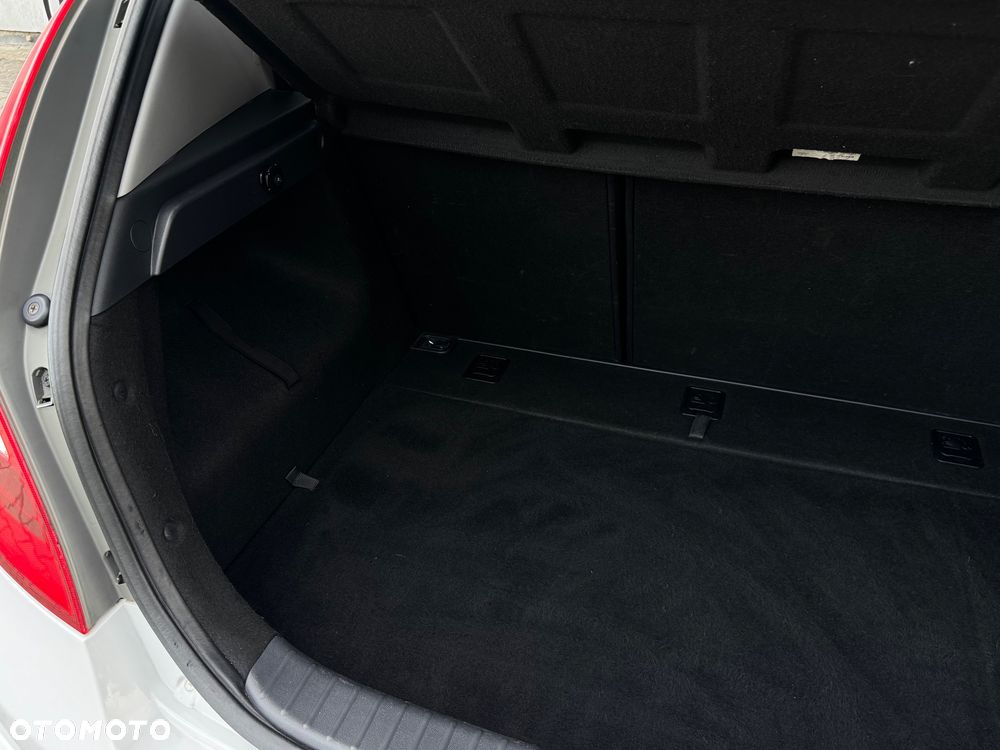 Hyundai i30 - 25