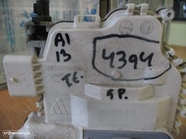 Fecho 8X0839015 AUDI A1 2013 TE 6 PINOS - 2