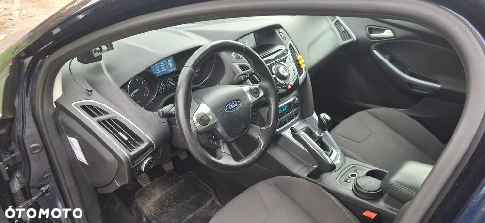 Ford Focus 1.6 EcoBoost Titanium - 15