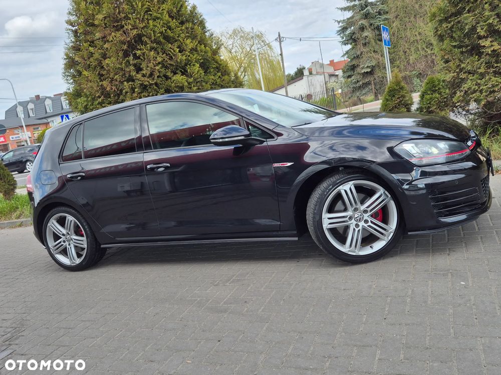 Volkswagen Golf GTI BlueMotion Technology - 16