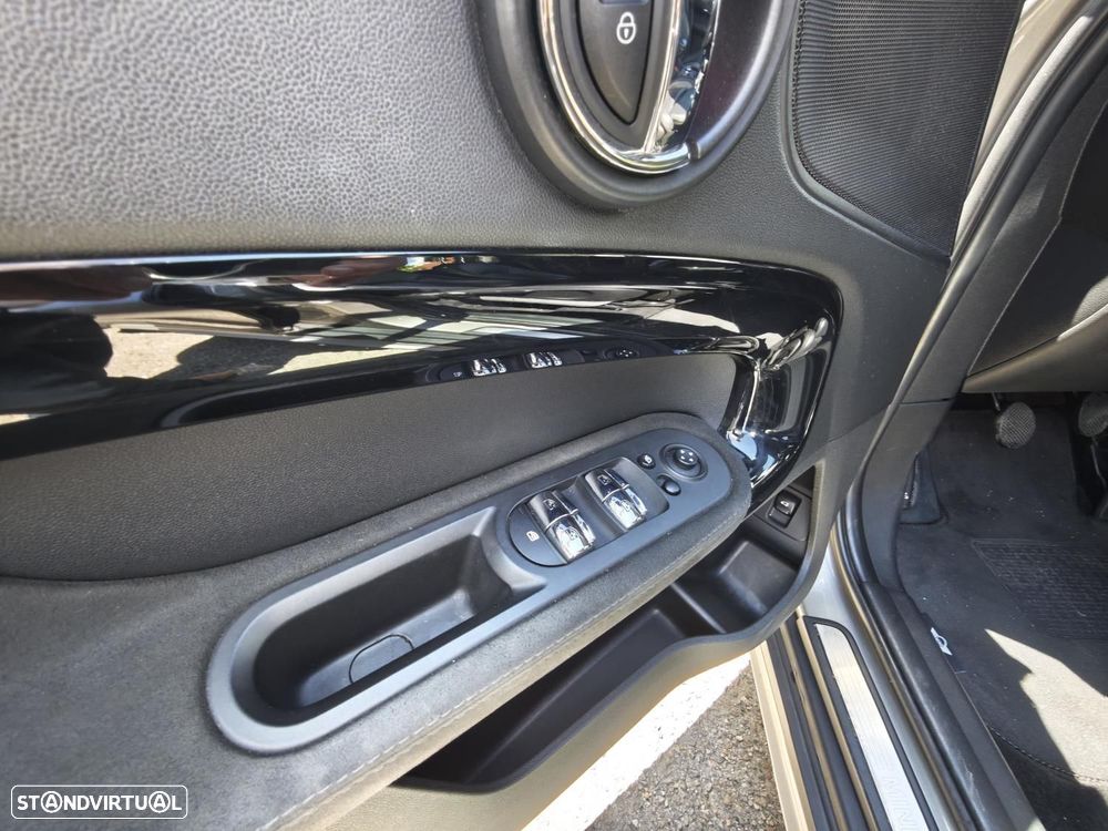 MINI Countryman Cooper D Yours - 32