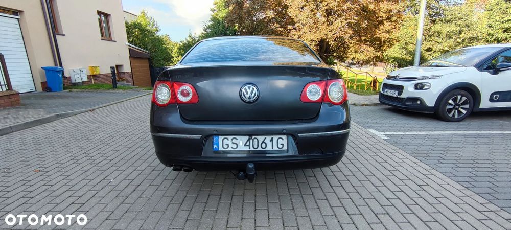 Volkswagen Passat - 6