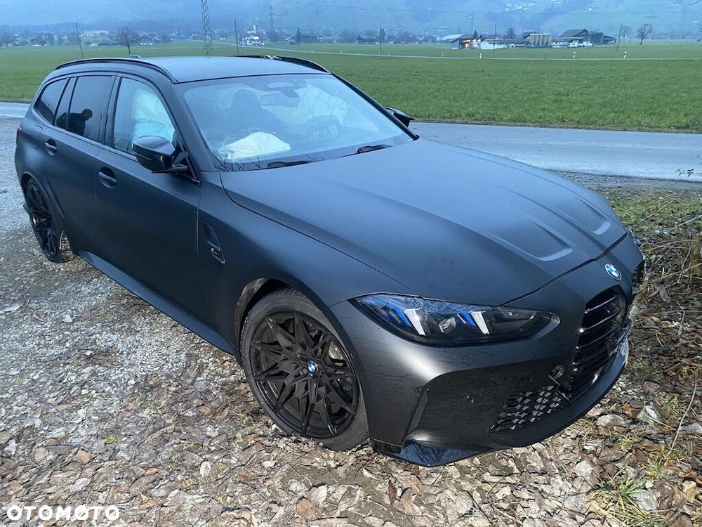 BMW M3 Competition M xDrive - 12