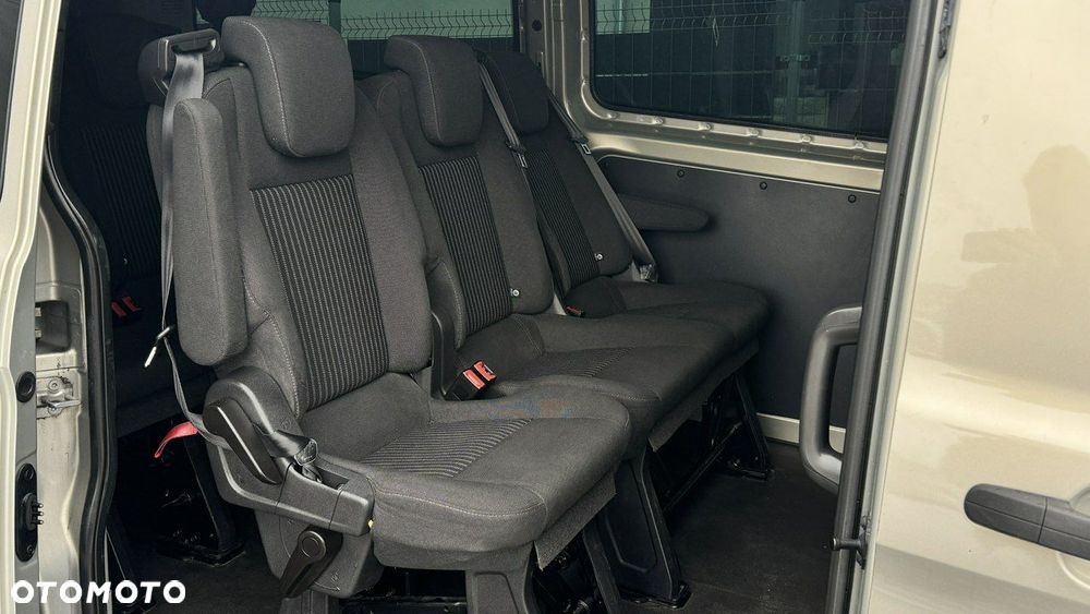 Ford Transit Custom - 11