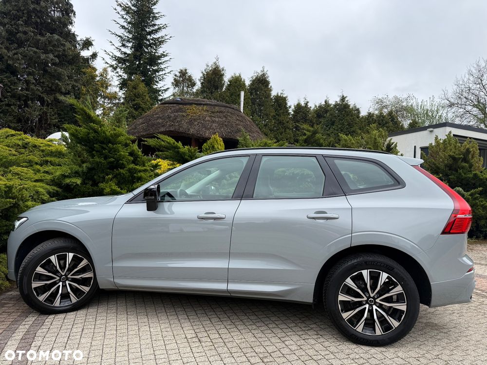 Volvo XC 60 B4 D Ultimate Dark - 10