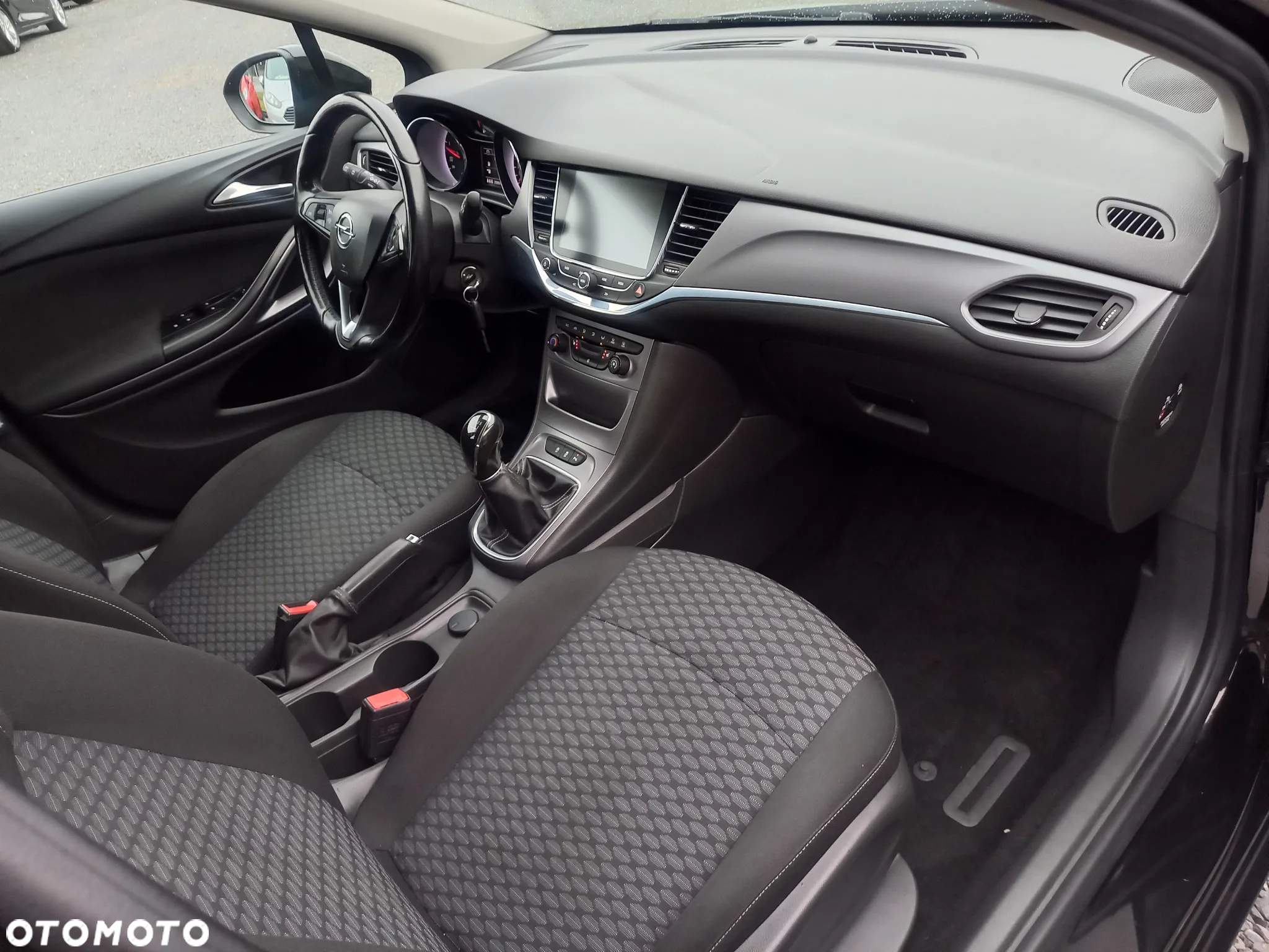 Opel Astra - 18