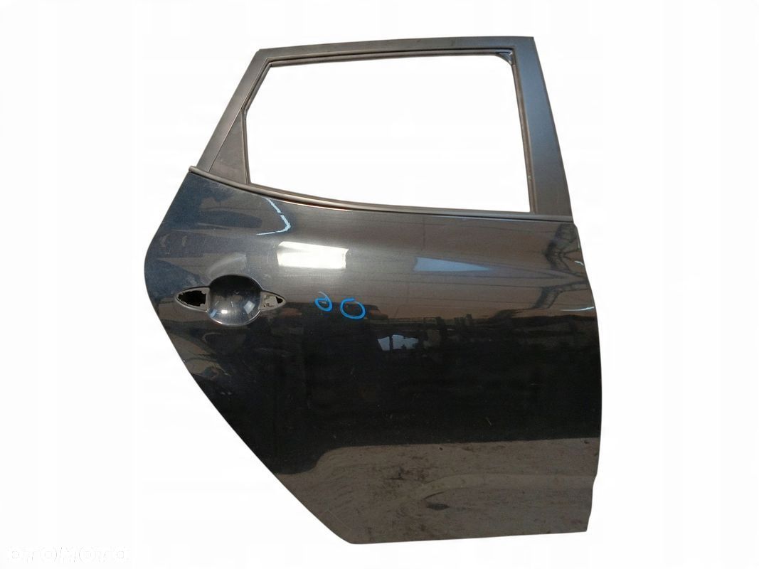 DRZWI PRAWY TYŁ KIA VENGA (2009-2014) KOD LAKIERU 9F - 1