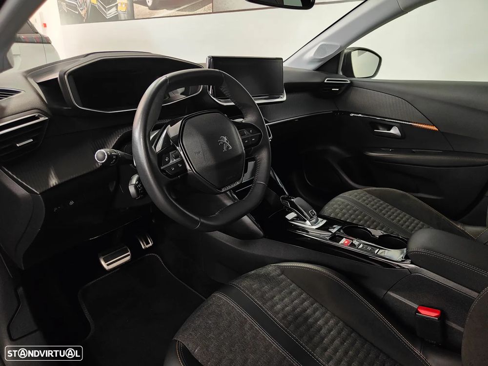 Peugeot 208 1.2 PureTech Allure Pack EAT8 - 7