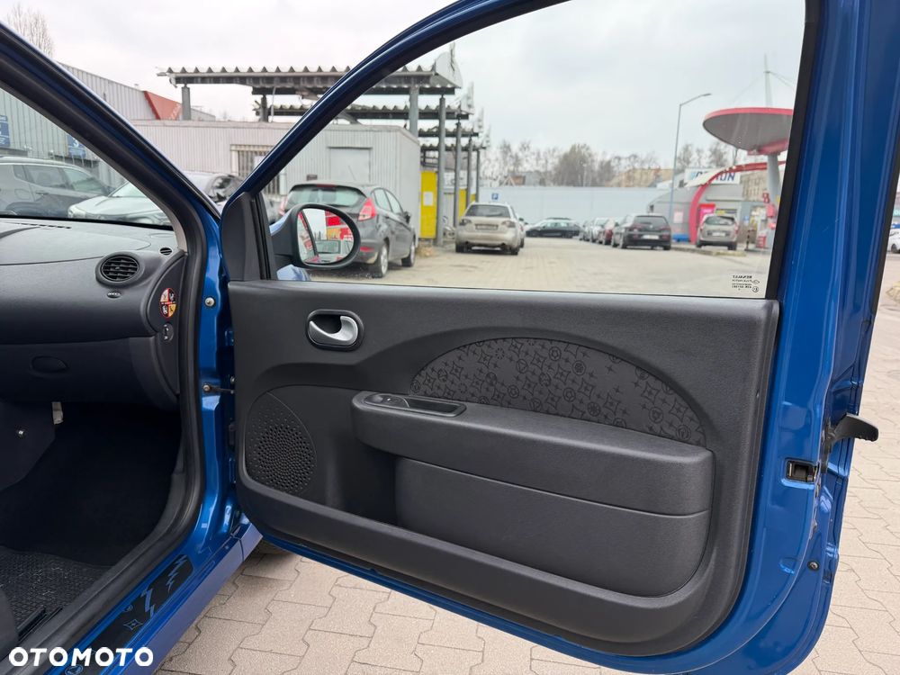 Renault Twingo 1.2 16V Rip Curl - 16