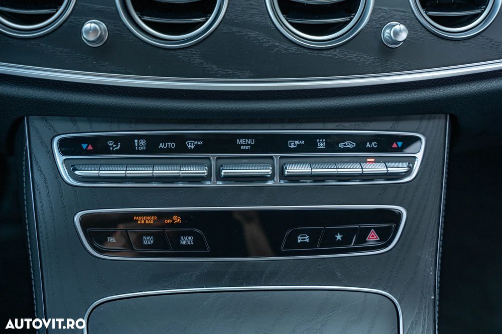 Mercedes-Benz E 300 de 9G-TRONIC AMG Line - 22