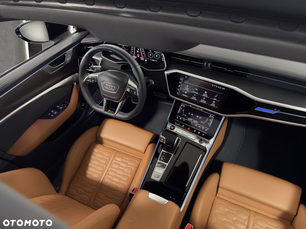 Audi RS6 Avant - 13