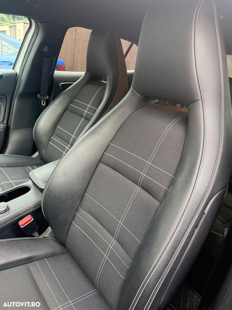 Mercedes-Benz GLA 220 d 4MATIC Aut. - 24