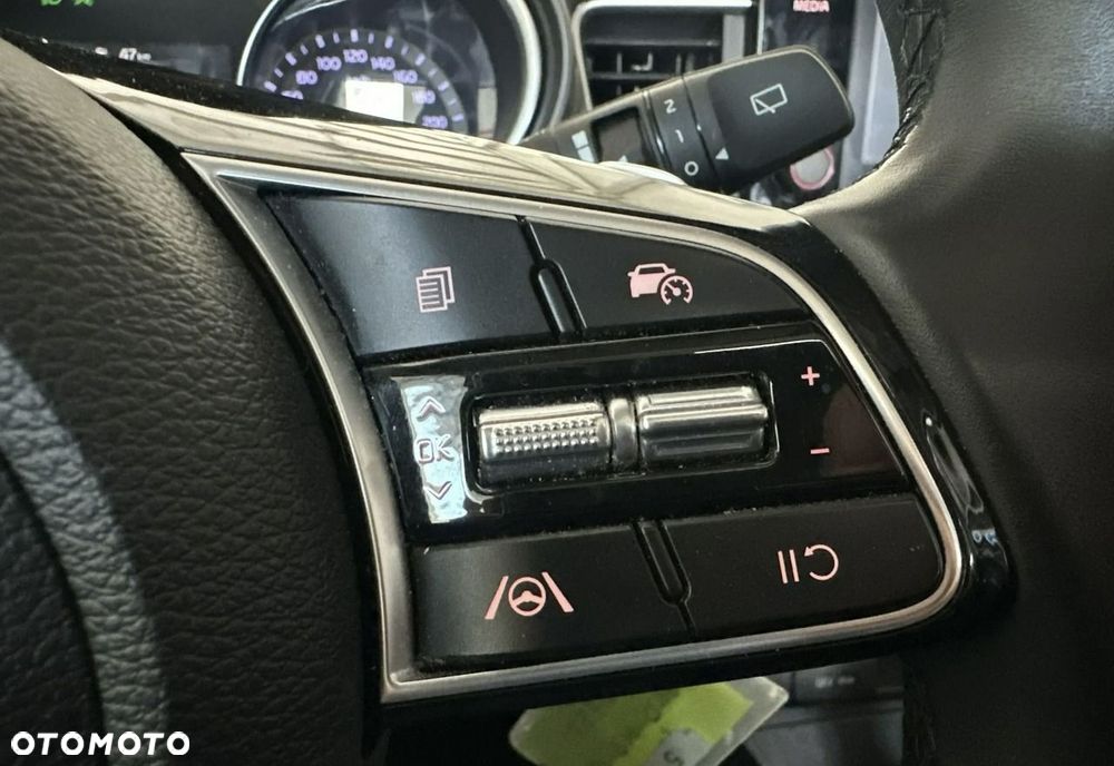 Kia Ceed - 17