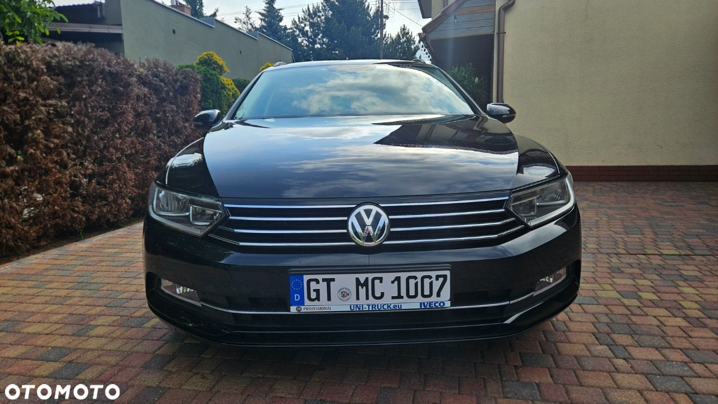 Volkswagen Passat Variant 2.0 TDI SCR Highline - 13