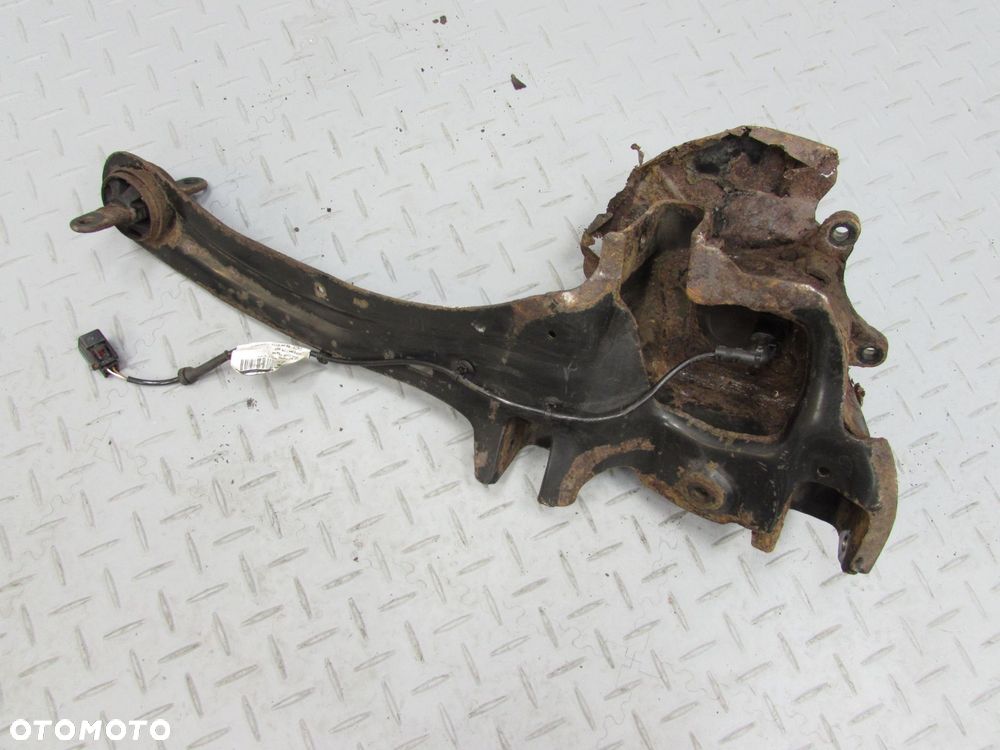 VOLVO C30 S40 V50 C70 06-13 PIASTA ZWROTNICA WAHACZ TYL PRAWY 3M51-5A968-AJ - 6