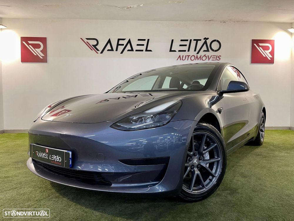 Tesla Model 3 Standard Range Plus RWD - 2