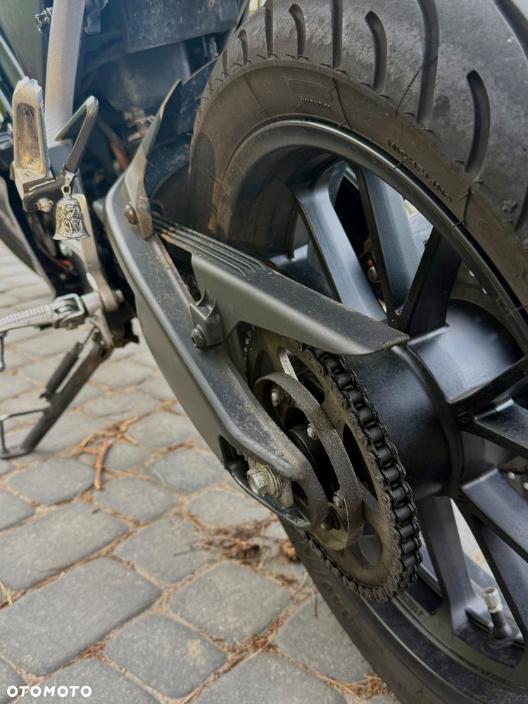 Yamaha YZF - 10