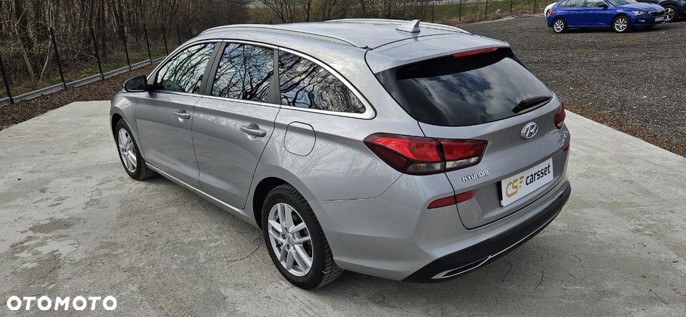 Hyundai i30 1.0 T-GDI Smart DCT - 11