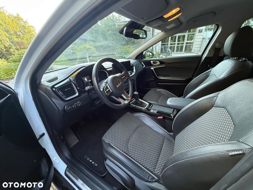 Kia XCeed 1.5 T-GDI OPF JBL Sound Edition - 7