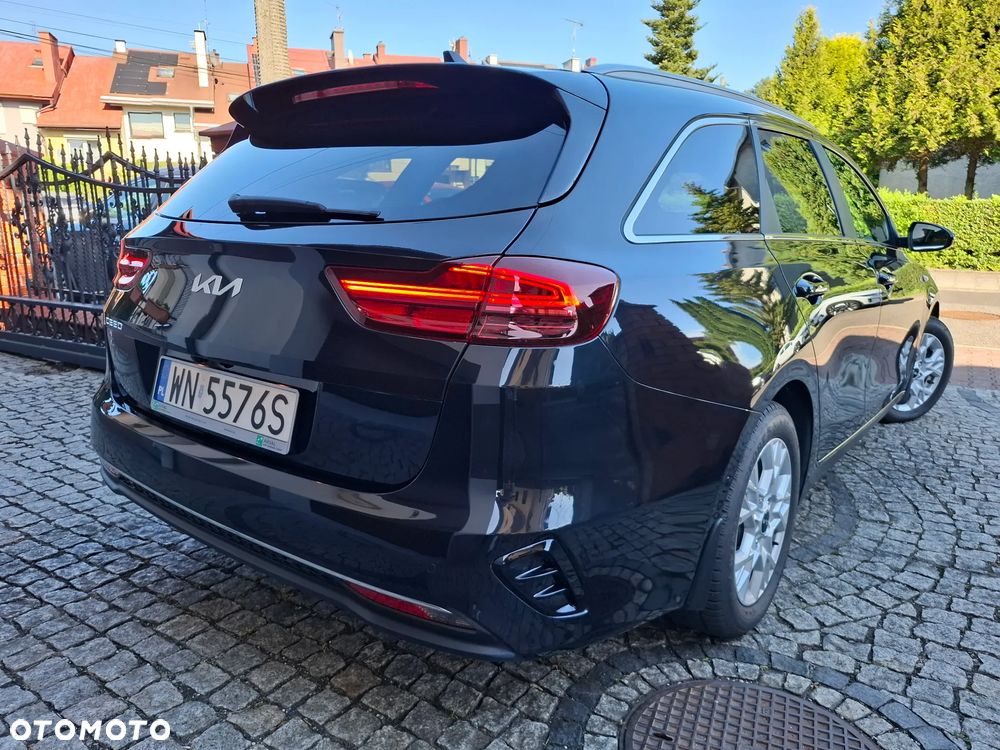 Kia Ceed 1.5 T-GDI M - 9