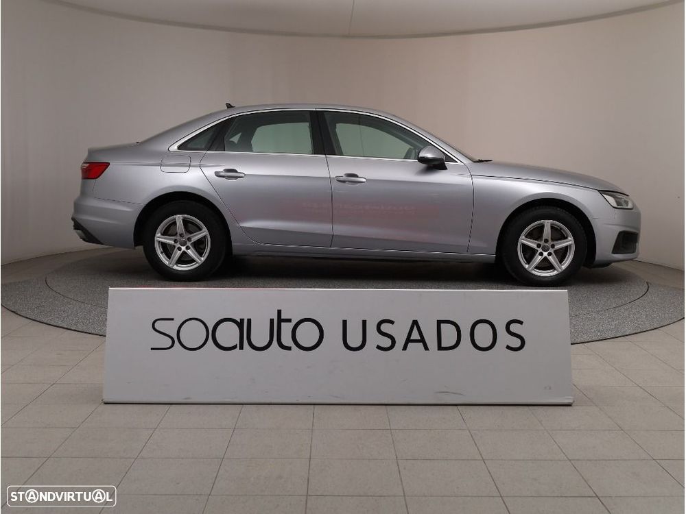 Audi A4 35 TDI Advanced S tronic - 9