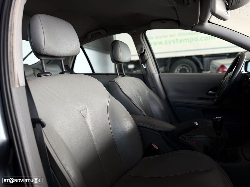 Renault Laguna 1.9 dCi Dynamique - 9