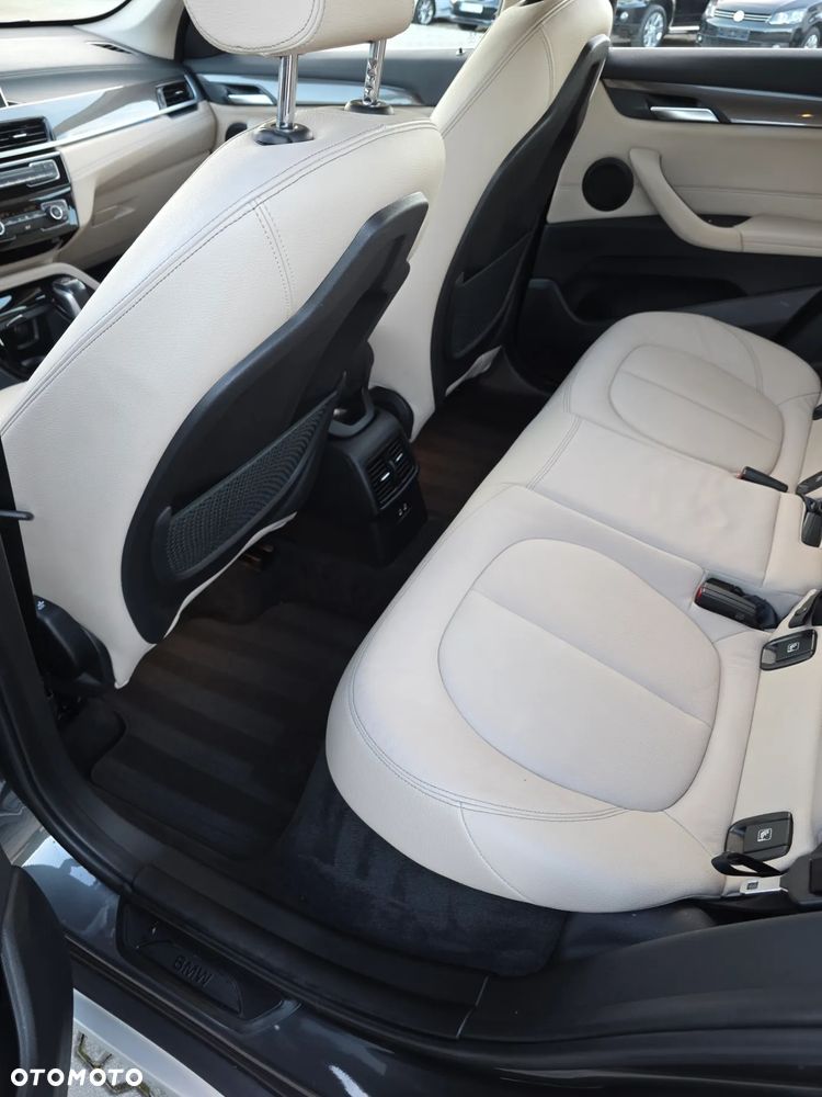 BMW X1 xDrive25e Business Edition - 21