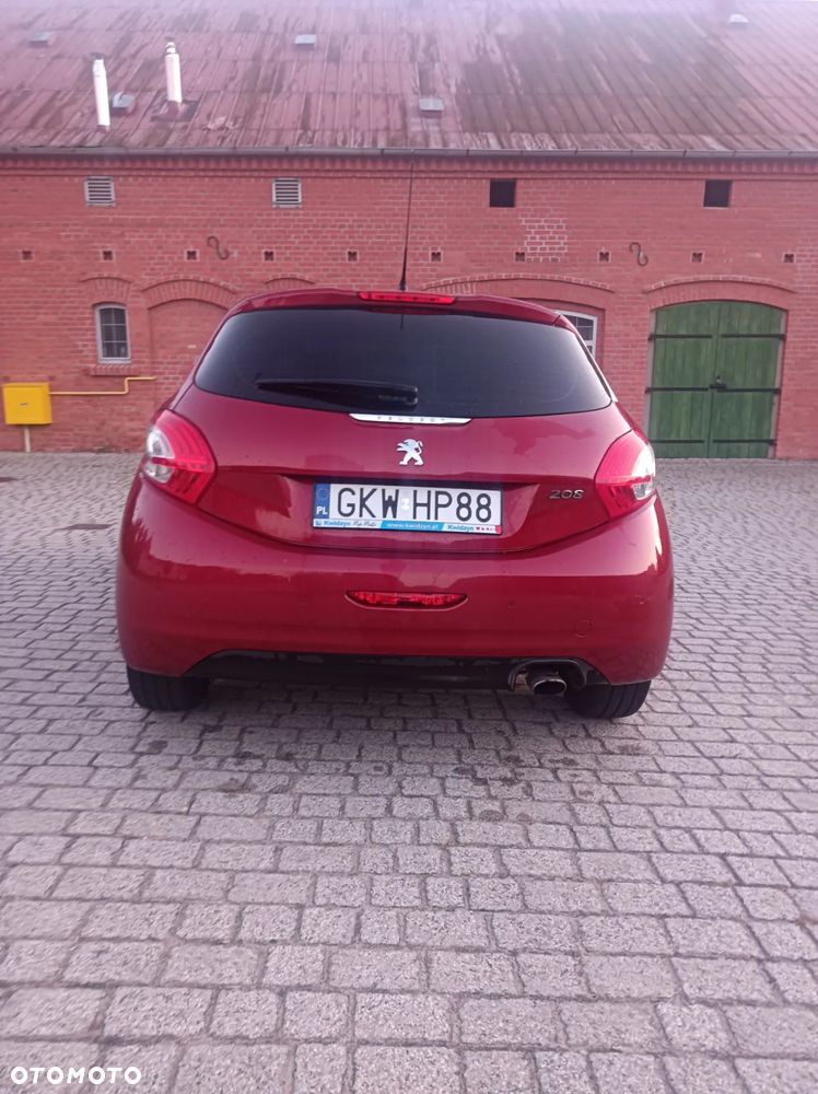 Peugeot 208 120 VTI Allure - 8