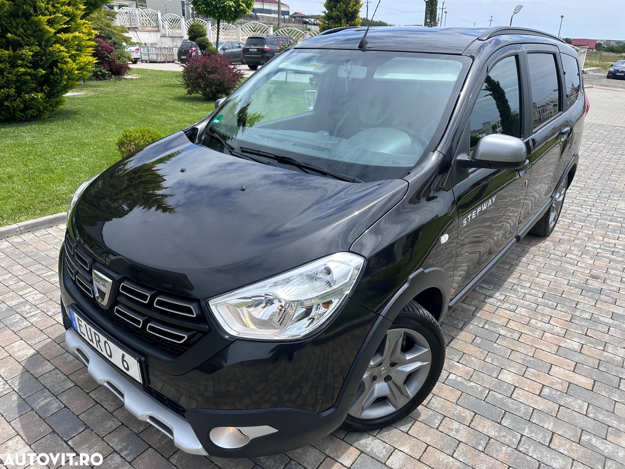 Dacia Lodgy 1.5 Blue dCi Stepway - 2