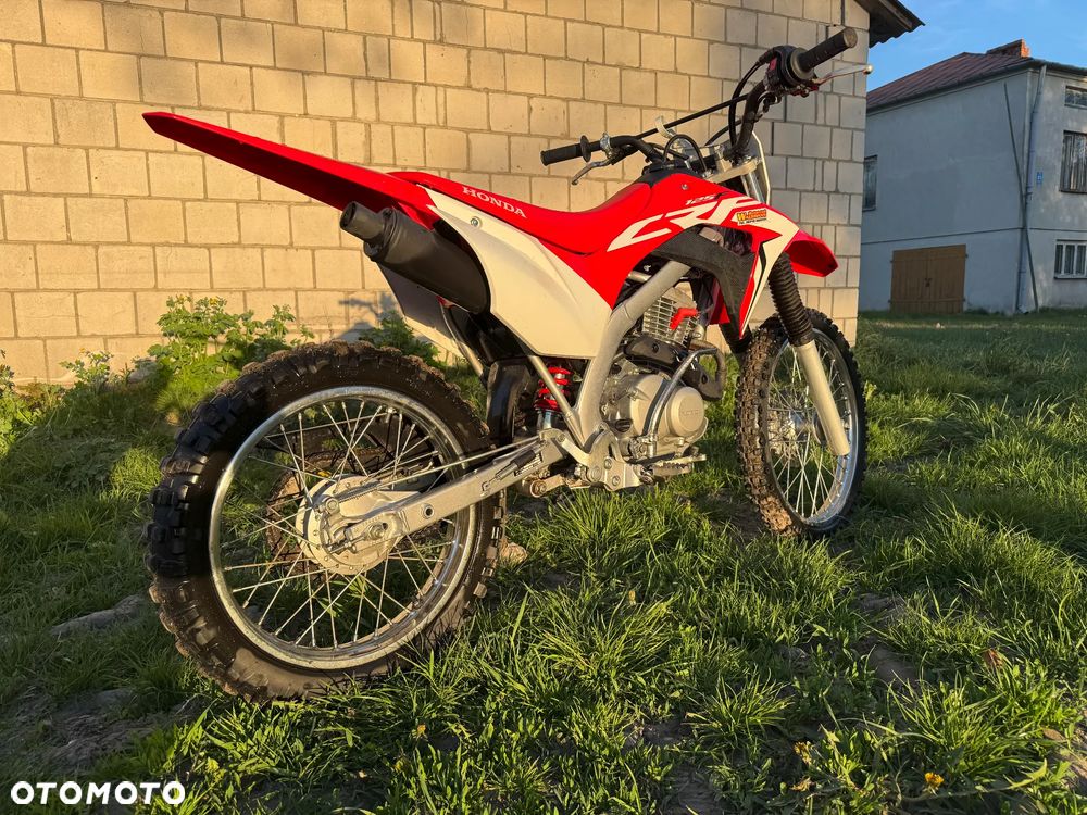 Honda CRF - 7
