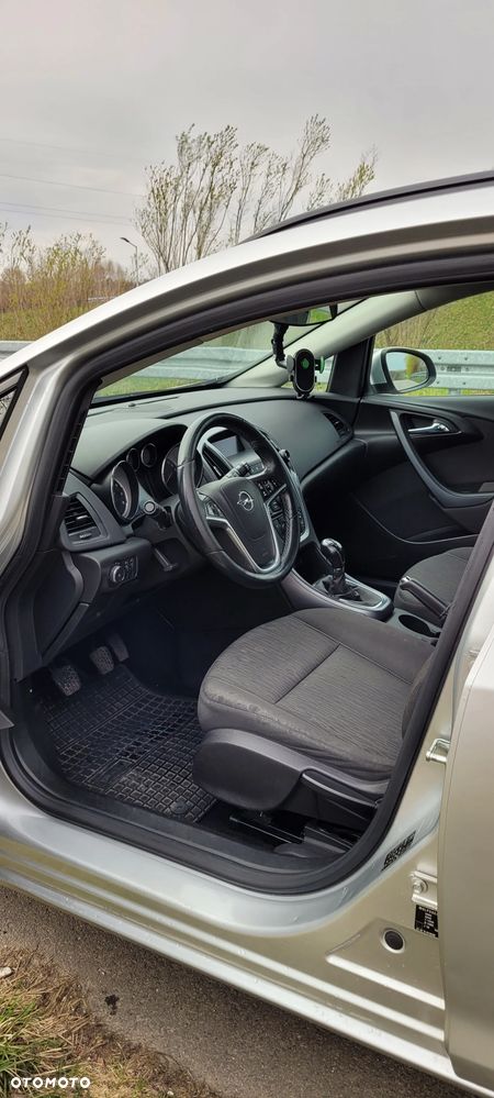 Opel Astra - 11