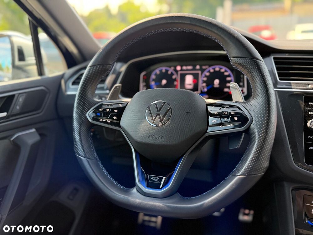 Volkswagen Tiguan - 16