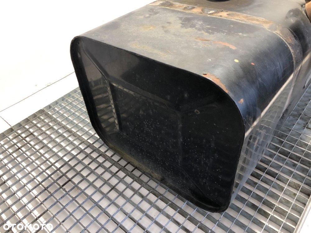 ZBIORNIK PALIWA  STAR 1142 6842 cm3 110 kW [150 KM] - 6