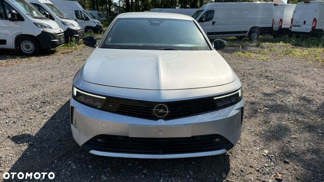 Opel Astra - 3
