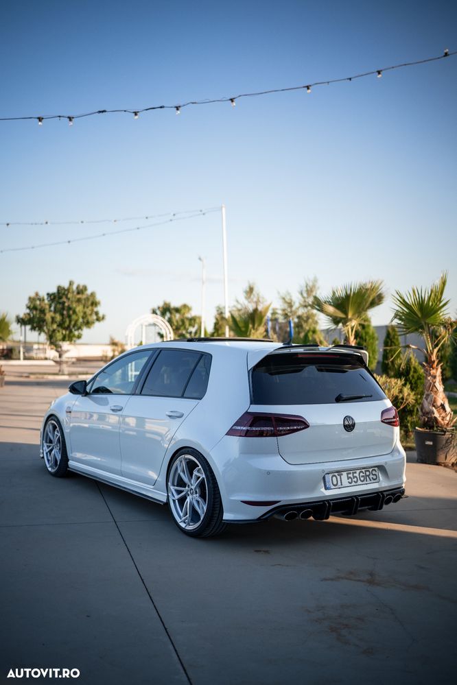 Volkswagen Golf 2.0 TSI DSG R - 7