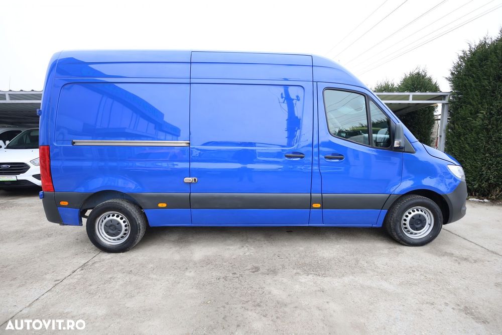 Mercedes-Benz Sprinter - 8