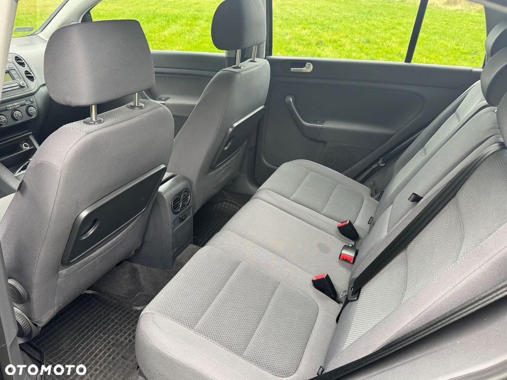 Volkswagen Golf Plus 1.9 TDI Comfortline DSG - 19