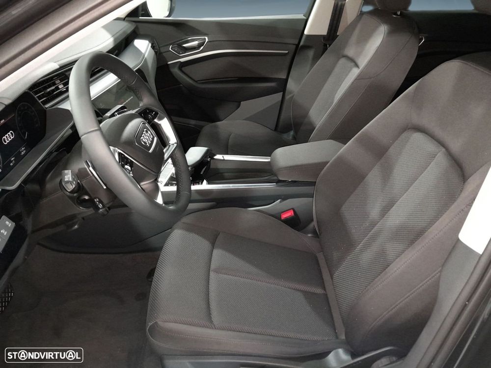 Audi Q8 e-Tron Sportback 55 quattro Advanced - 11