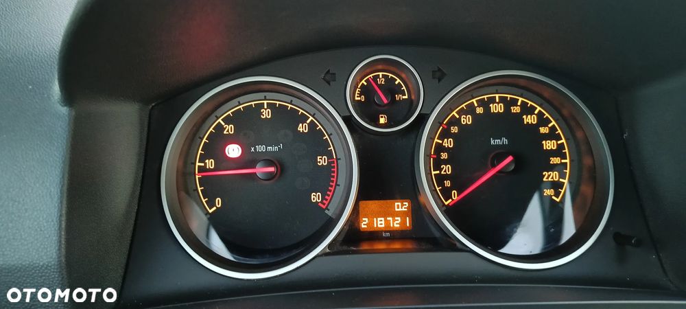 Opel Zafira 1.7 CDTI - 10
