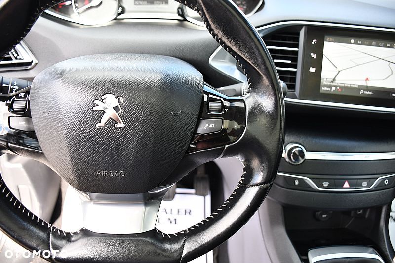 Peugeot 308 BlueHDi FAP 120 Stop & Start Allure - 19