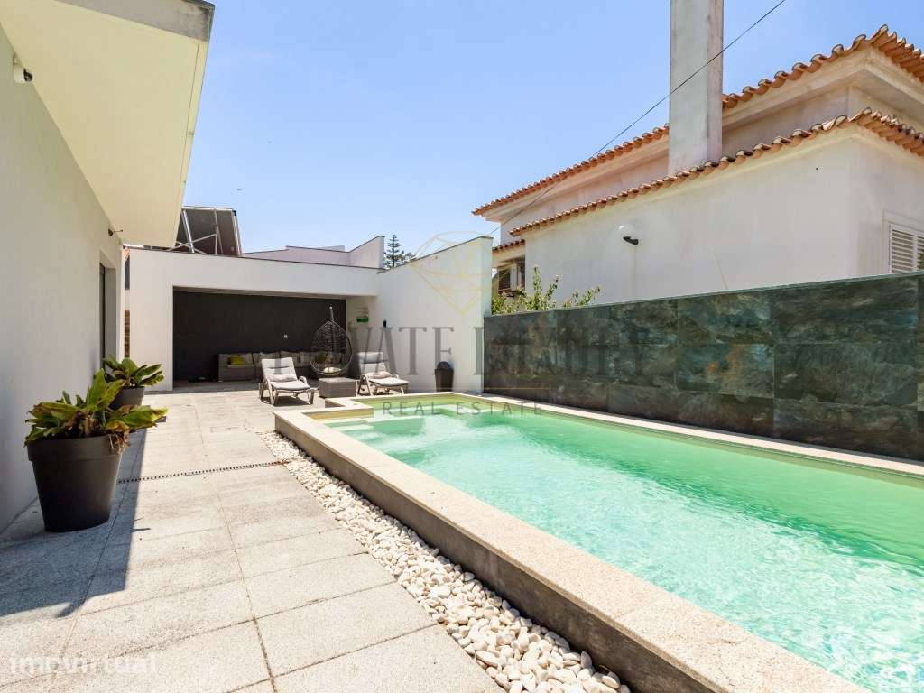 Surf, Work & Live | Moradia V7 com Piscina Aquecida e Jacuzzi a 5 M... - Grande imagem: 2/27